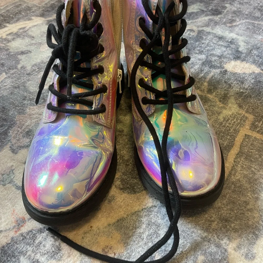 Place‎ Iridescent Kids Boots with Black Laces